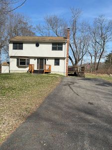 338 Turnpike St