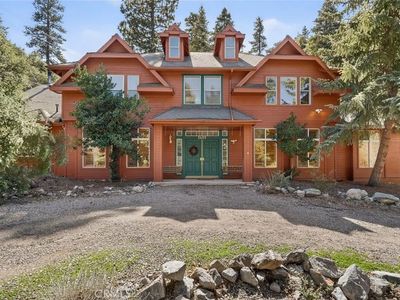 1401 Zion Way