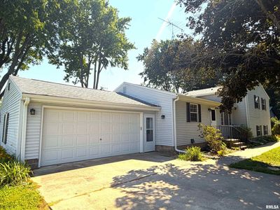 1521 N Mount Zion Rd