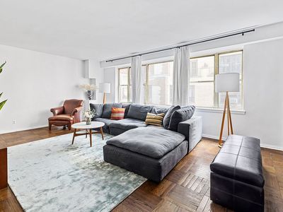 12 Beekman Pl #D9
