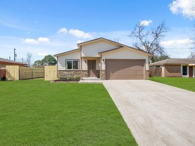 812 Busse Cir
