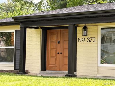 372 Roanoke Dr