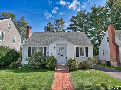 102 Brunswick Avenue
