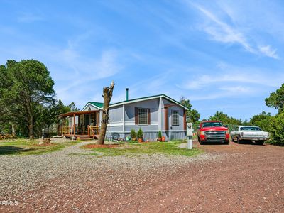 9555 CROSSCUT Drive