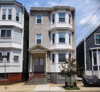 276 Princeton St #1