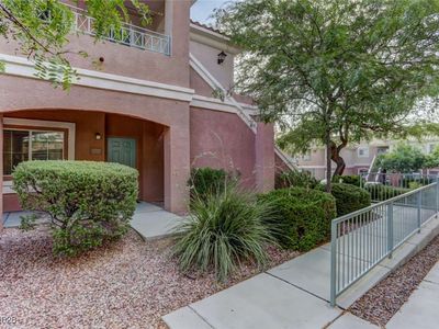 10525 Autumn Pine Ave APT 102