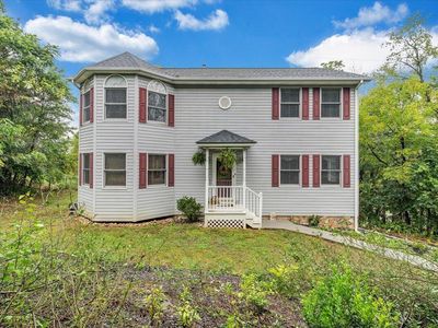 99 Mallard Dr