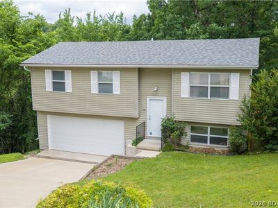 401 Christopher Dr