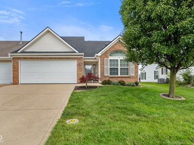 Property at 1366 Hamilton Dr, Greenwood, IN