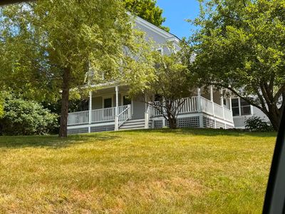 16 Bartlett Street