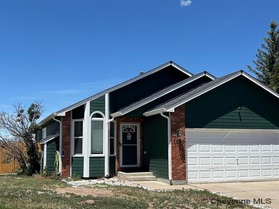 1530 Corral Pl