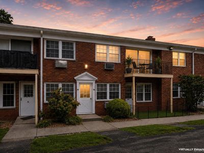 8 Colonial Road #36