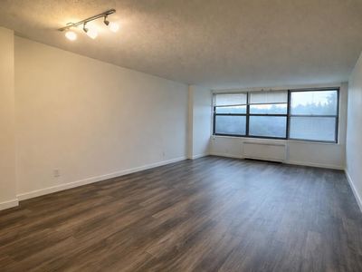 7002 Boulevard East #3F