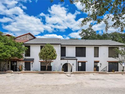 Property at 18801 Hogan Cir APT 3, Lago Vista, TX