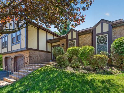 6030 Burnside Landing Dr