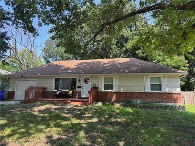 Property at 613 NE Corder St, Lees Summit, MO
