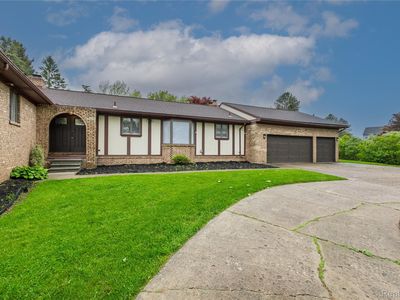 Property at 59663 Pettengill Dr, New Hudson, MI