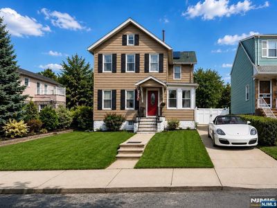 535 Elm St