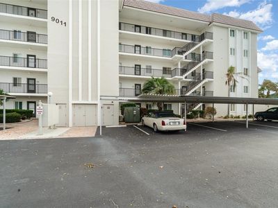 9011 Midnight Pass Rd APT 329