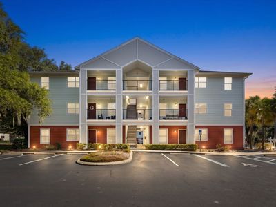 2360 SW Archer Rd APT 806