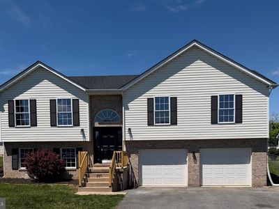 140 Thayers Gull Dr