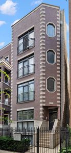 3531 N Wilton Ave APT 4