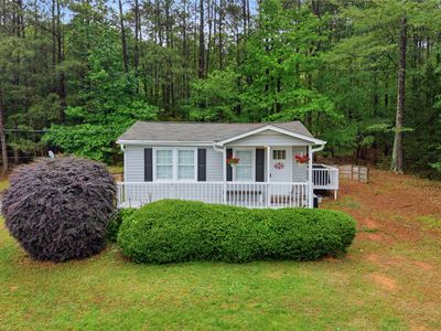 111 Snowden Ln