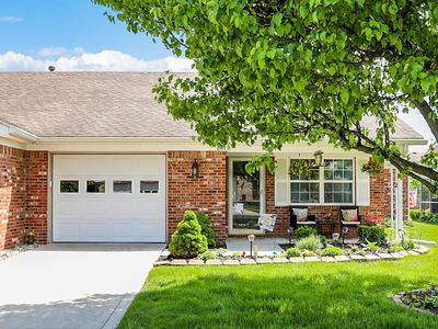 8145 Bentley Farms Dr