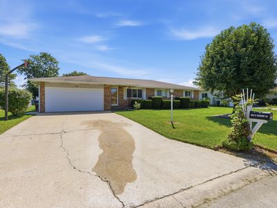 508 S Russell Dr