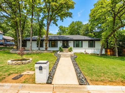 4505 Woodland Park Blvd
