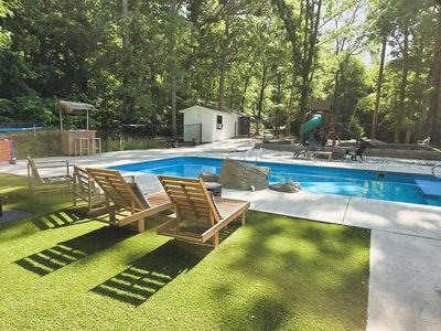 1975 Kelly Rd