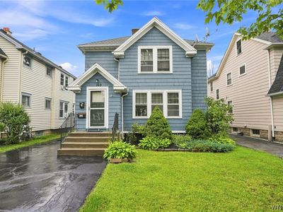 160 Hamilton Dr