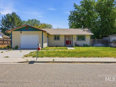 610 NW 16th St