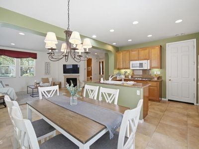 408 Village Commons Blvd