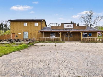 20 E Remus Rd