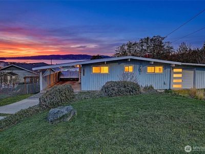 804 Sandstone Lane