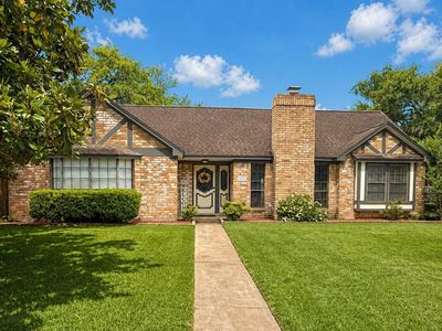 123 Spanish Moss Ln