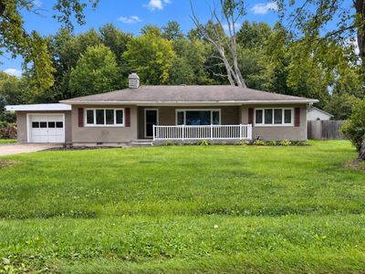 Property at 1637 Grove Ave, Benton Harbor, MI