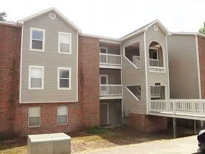 663 Bartons Landing Pl APT 11