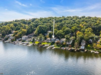 413B Lakeside Blvd