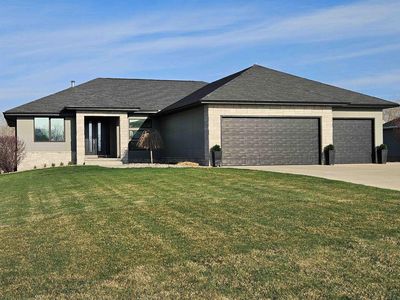927 Wynstone Dr