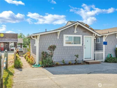 Property at 105 Ocean Beach Boulevard S #8, Long Beach, WA