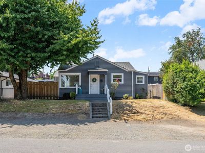 3344 S Sawyer