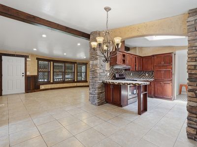 2875 N Hill Field Rd #111