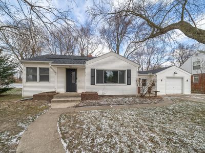 912 W Silver Lake Rd