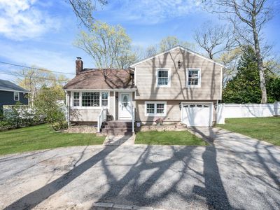 29 Wyandanch Boulevard