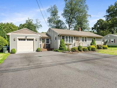 497 Dwight Rd