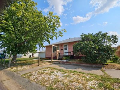 Property at 1106 Ivy St, Miles City, MT