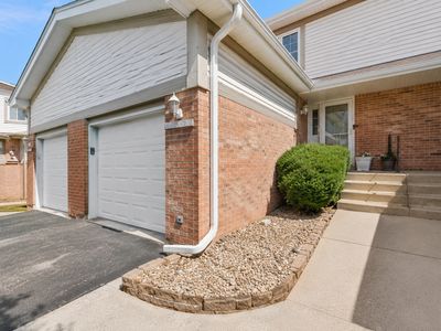 15931 Blackwater Ct