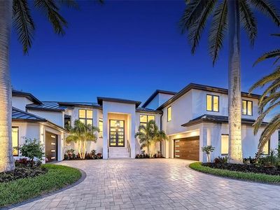 1516 RIDGEWOOD LANE